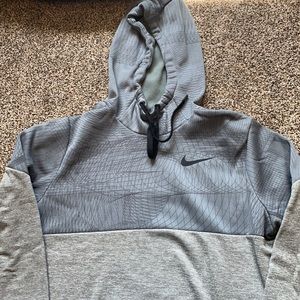 Nike sweatshirt